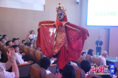 本次勾当不只为师生搭建了展现才调的